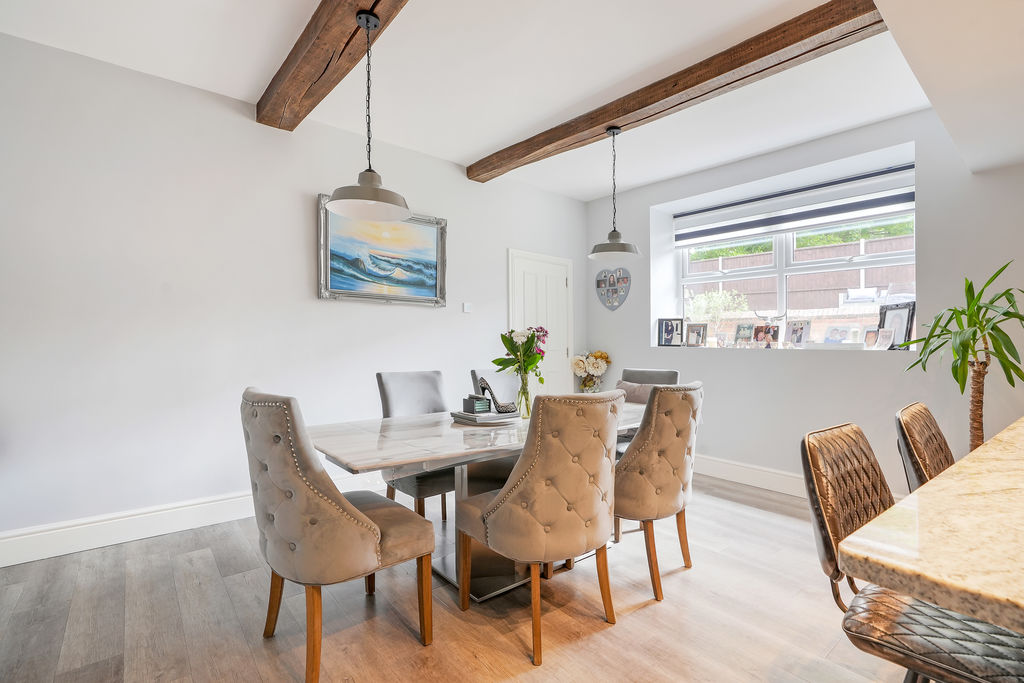 90 Southgate Eckington